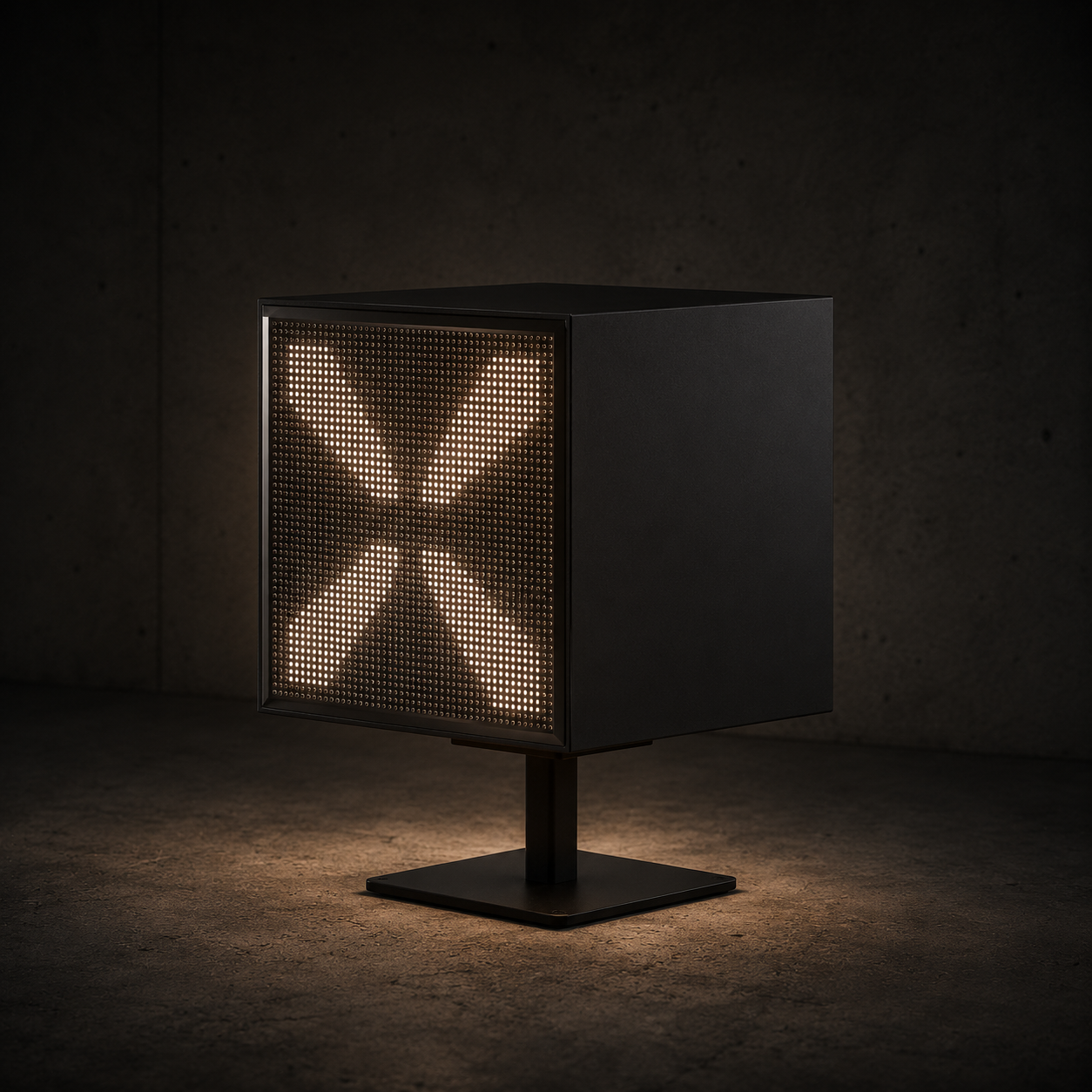 OBLIK Cube freestanding object fixture